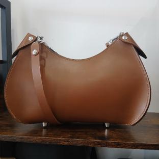 Sac bandoulière en cuir 